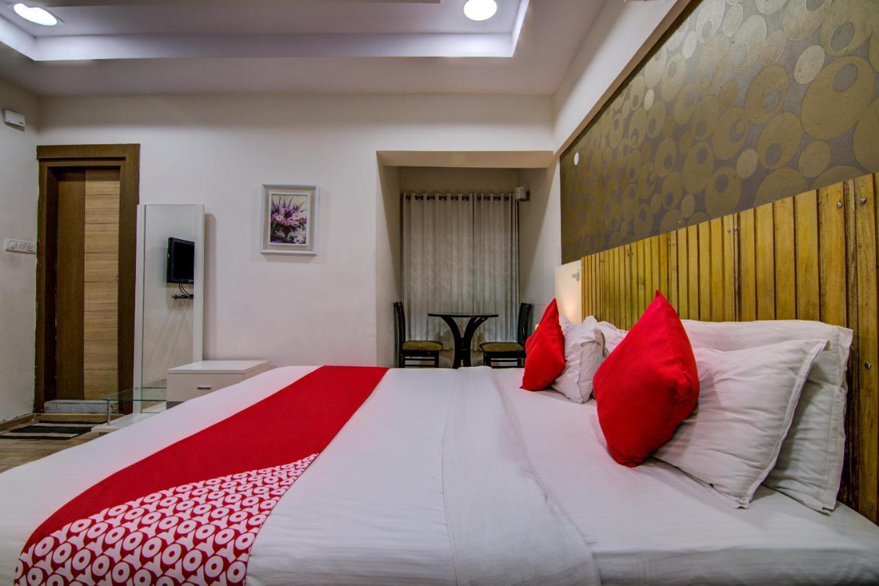 Oyo Hotel 55 Lawsons Bay Jalāripeta 外观 照片